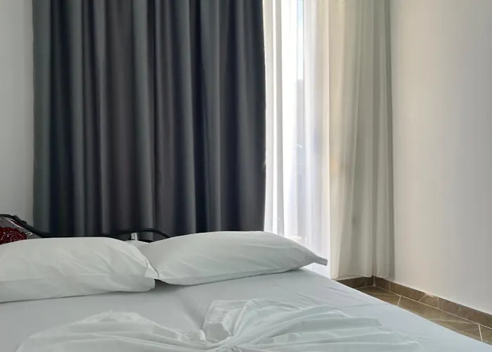 Apartament's Dejvi * فلورا